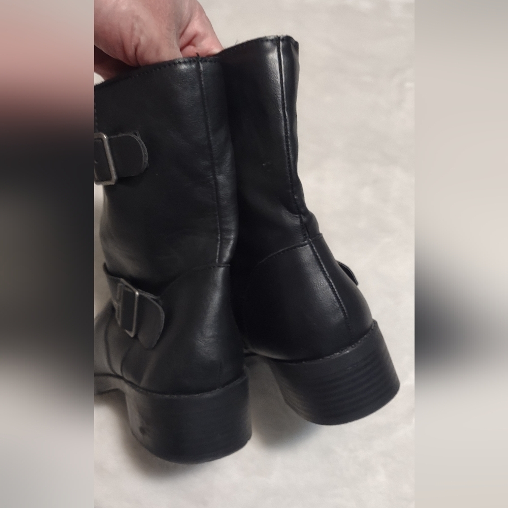 Style Co Boots for women size 8.5 - Picture 7 of 7
